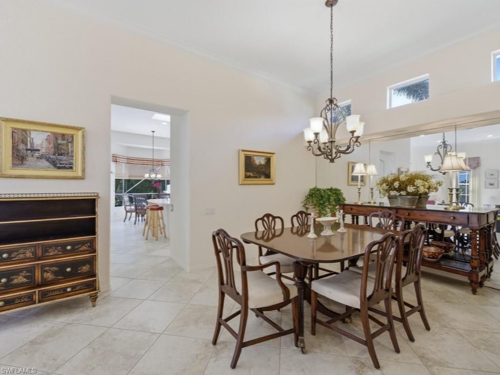 5835 Persimmon Way, Naples, FL 34110 Photo