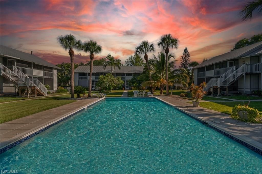 1275 7th Ave N, Unit 201, Naples, FL 34102 Photo