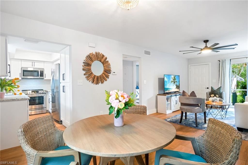 1275 7th Ave N, Unit 201, Naples, FL 34102 Photo