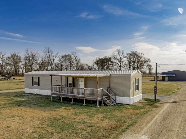 3889 Oakland Rd, Lakeland, LA 70752