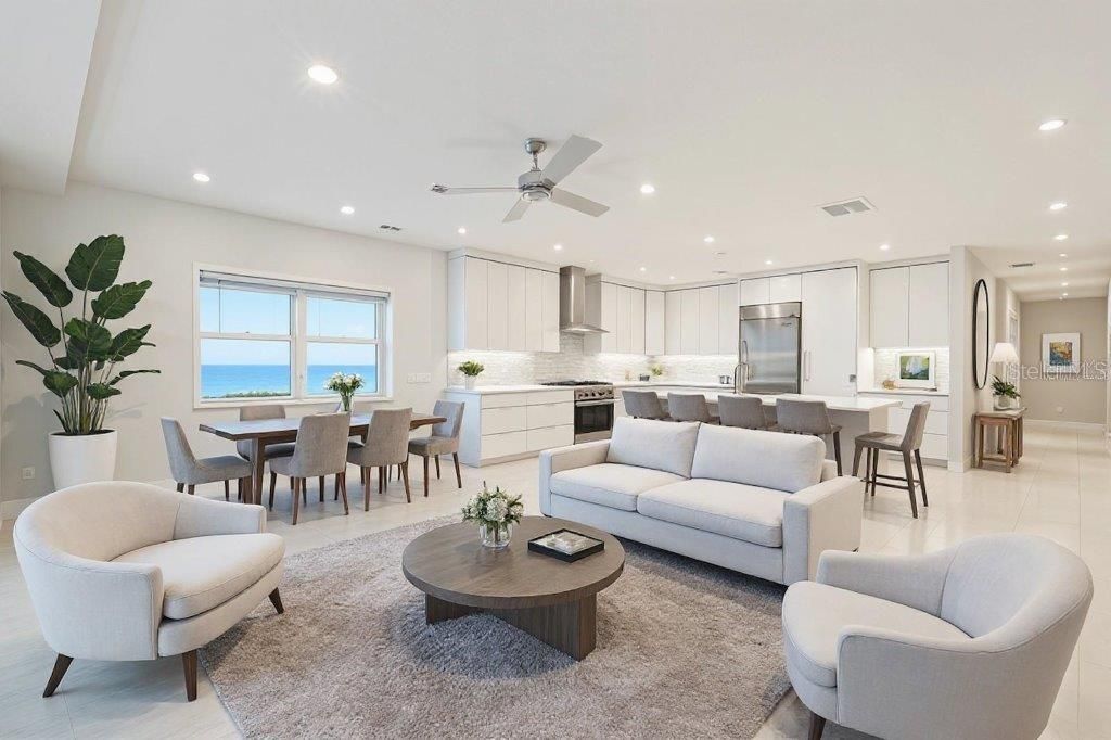 650 Golden Gate Point, Unit 403, Sarasota, FL 34236 Photo