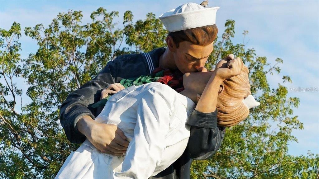 650 Golden Gate Point, Unit 403, Sarasota, FL 34236 Photo