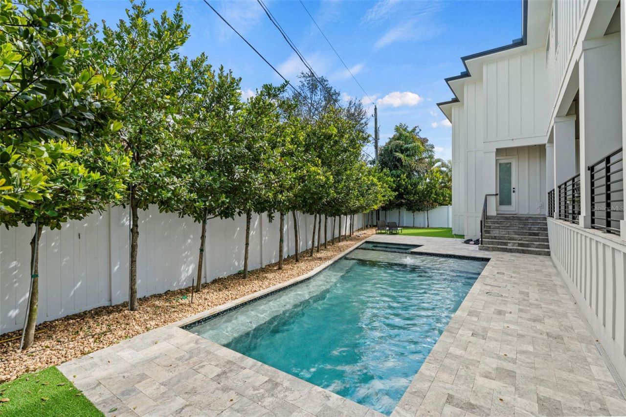 615 Luzon Avenue, Tampa, FL 33606 Photo