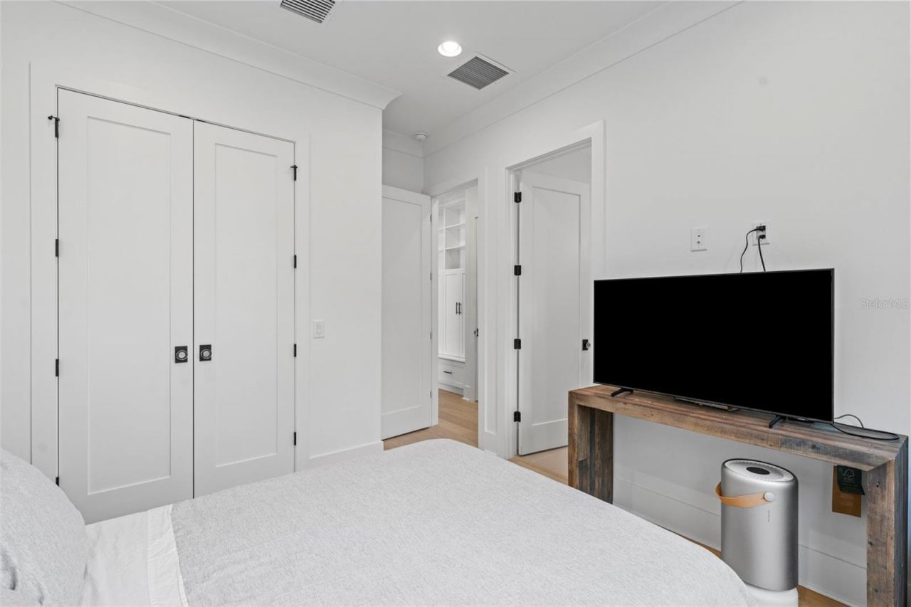 615 Luzon Avenue, Tampa, FL 33606 Photo