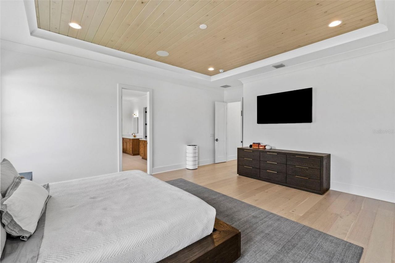 615 Luzon Avenue, Tampa, FL 33606 Photo