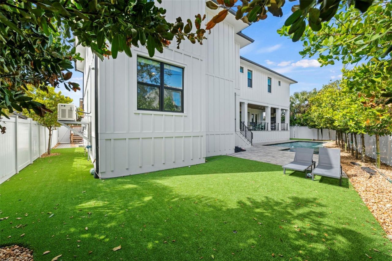 615 Luzon Avenue, Tampa, FL 33606 Photo