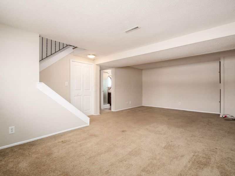 4735 Heatherton Drive, Columbus, OH 43229 Photo 26