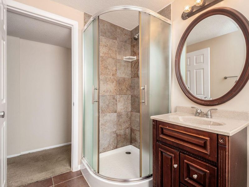 4735 Heatherton Drive, Columbus, OH 43229 Photo 29