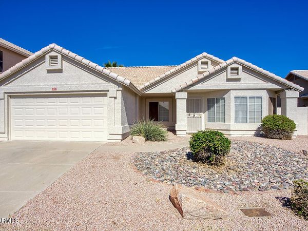 4302 E ROCK WREN Road, Phoenix, AZ 85044