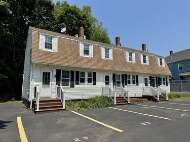 23 Trafalgar Square, Unit 23, Barre, MA 01005