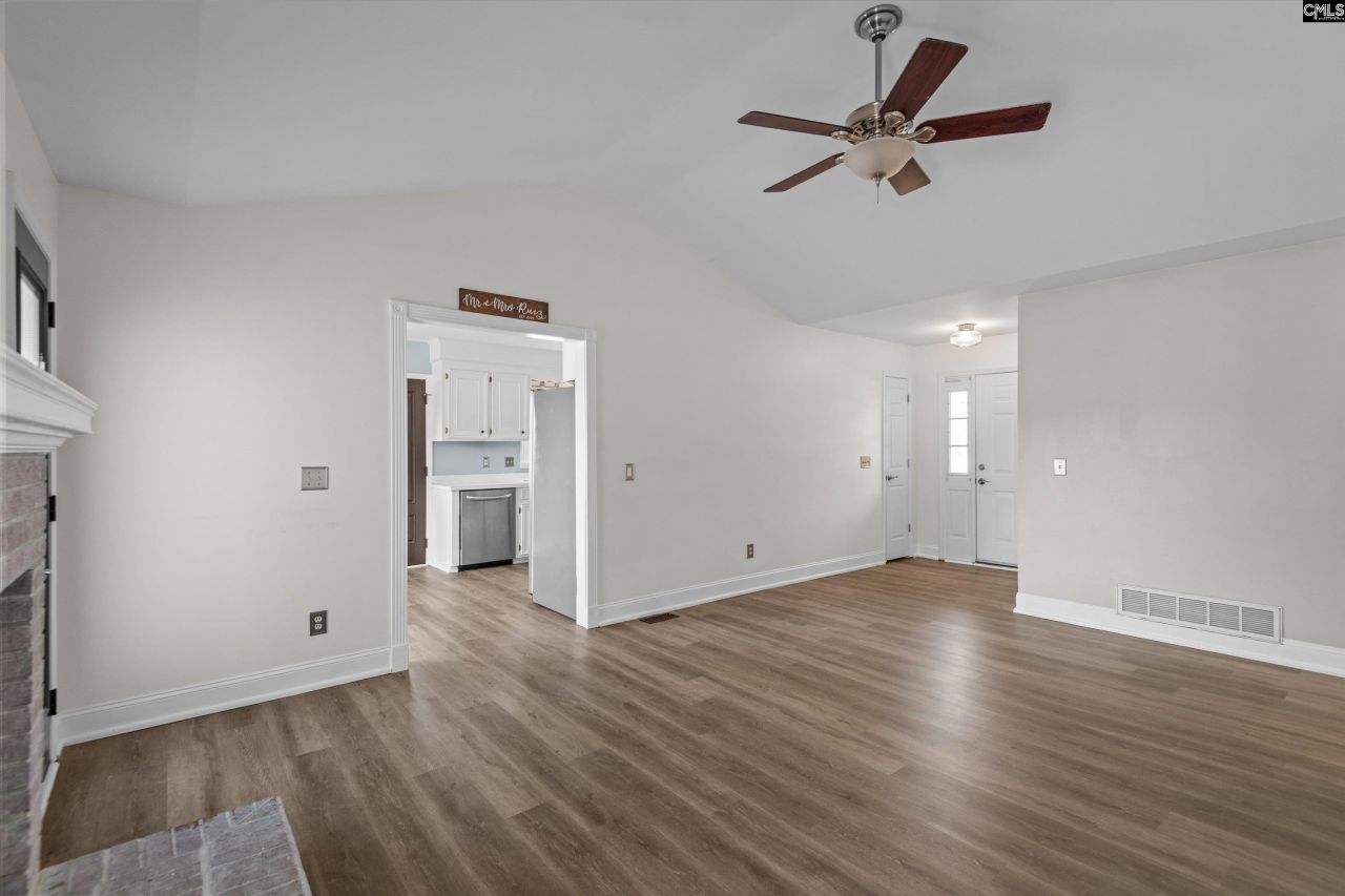 138 Cornerstone Lane Photo 10