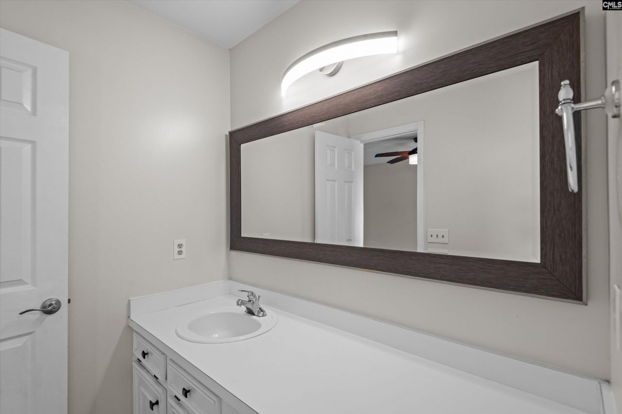 138 Cornerstone Lane Photo 21