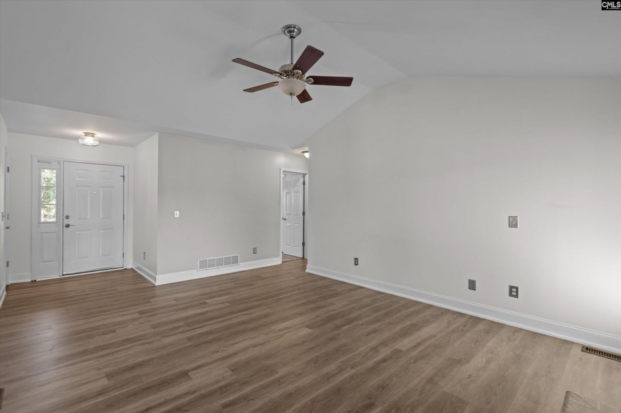 138 Cornerstone Lane Photo 7