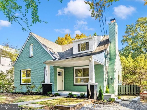 8203 GREENWOOD AVENUE , TAKOMA PARK, MD 20912