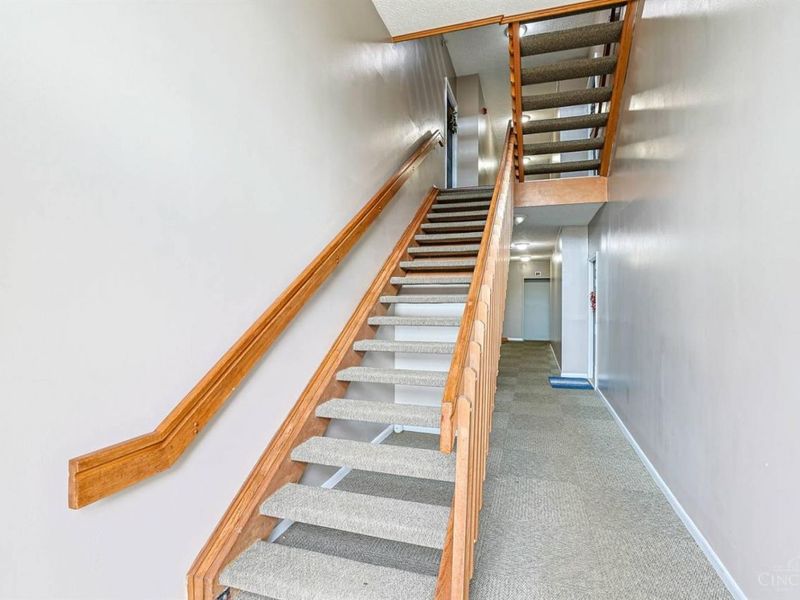 4221 Endeavor Drive, Unit 103, Cincinnati, OH 45252 Photo 16