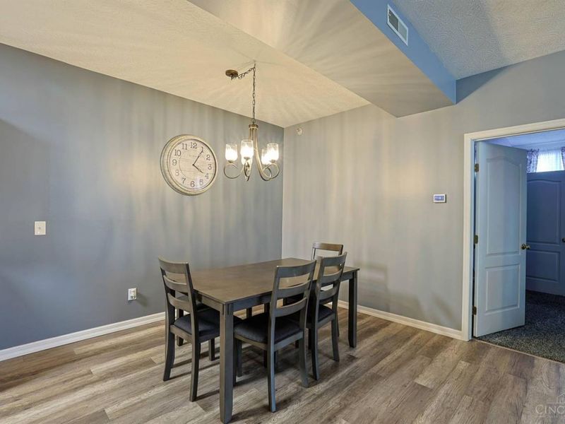 4221 Endeavor Drive, Unit 103, Cincinnati, OH 45252 Photo 6