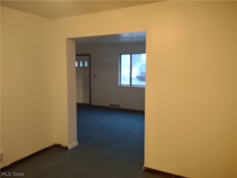 939 Lane Street, Akron, OH 44307 Photo 4