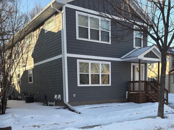 820 26th Avenue NE, Minneapolis, MN 55418