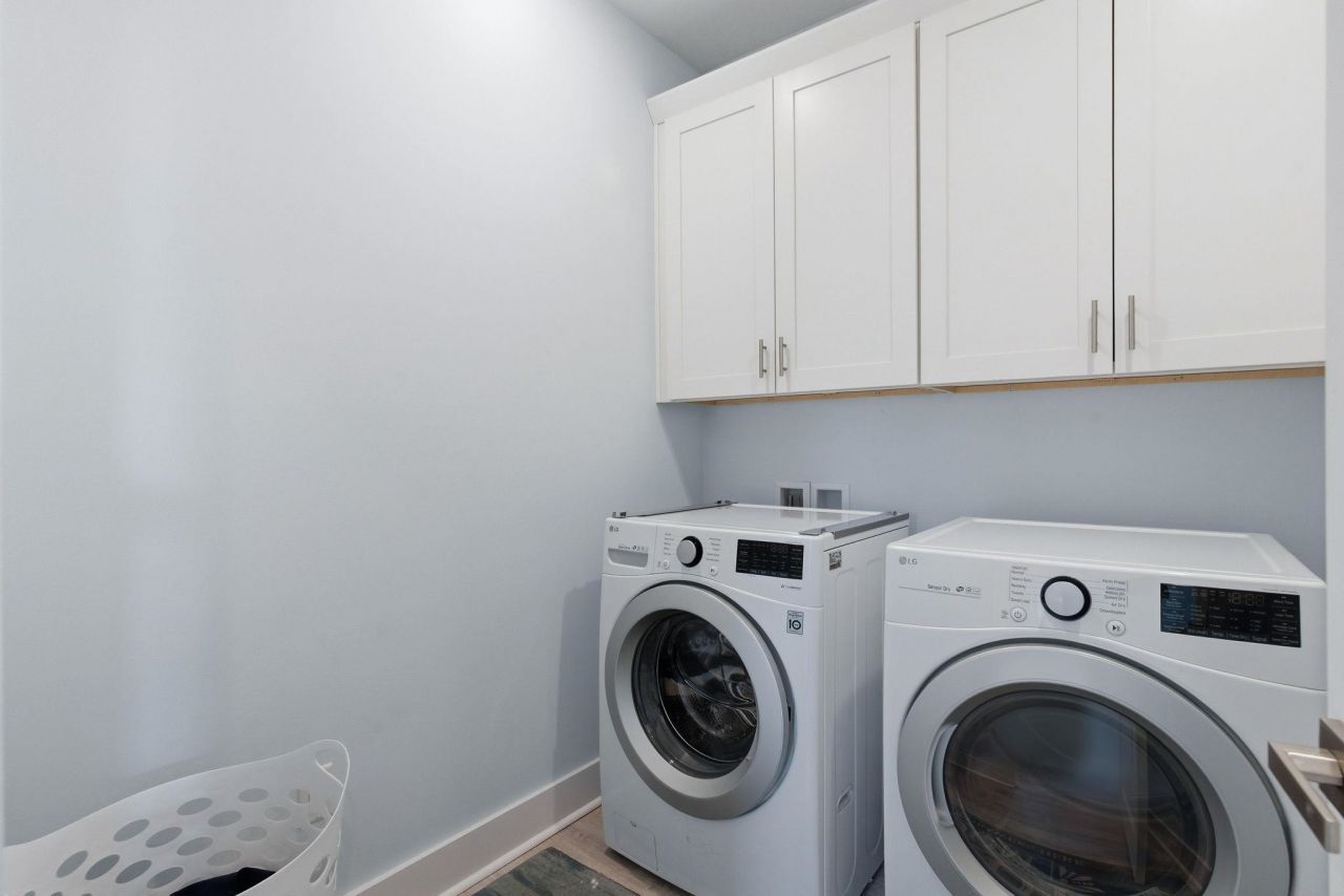 400 Elizabeth Dr.  Photo 24