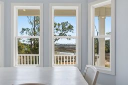 400 Elizabeth Dr.  photo 4