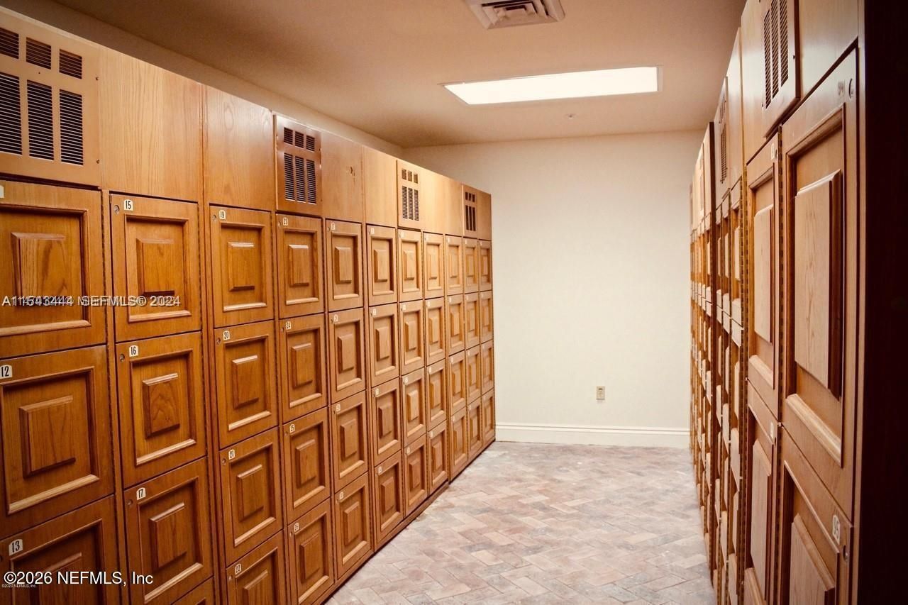 400 E Bay Street, Unit 1706, Jacksonville, FL 32202 Photo