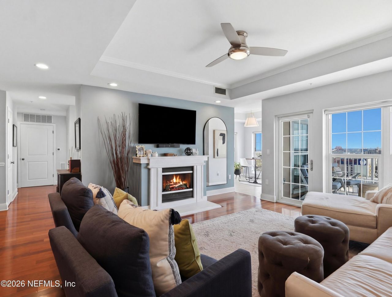 400 E Bay Street, Unit 1706, Jacksonville, FL 32202 Photo
