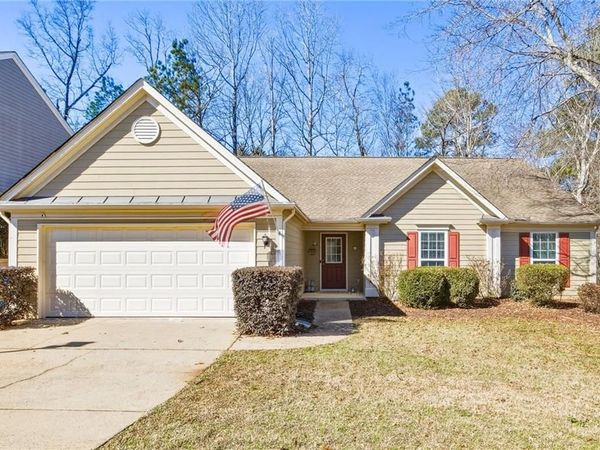 2407 Traywick Chase, Alpharetta, GA 30004