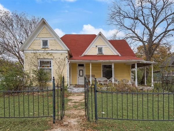 309 Poplar Street, Italy, TX 76651