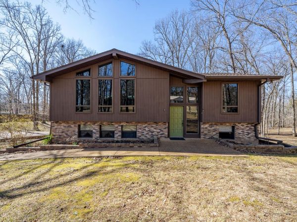 1355 CHURCH ST, Savannah, TN 38372