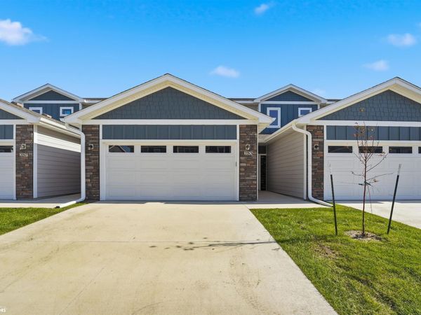 253 NW Waverly Drive, Waukee, IA 50263