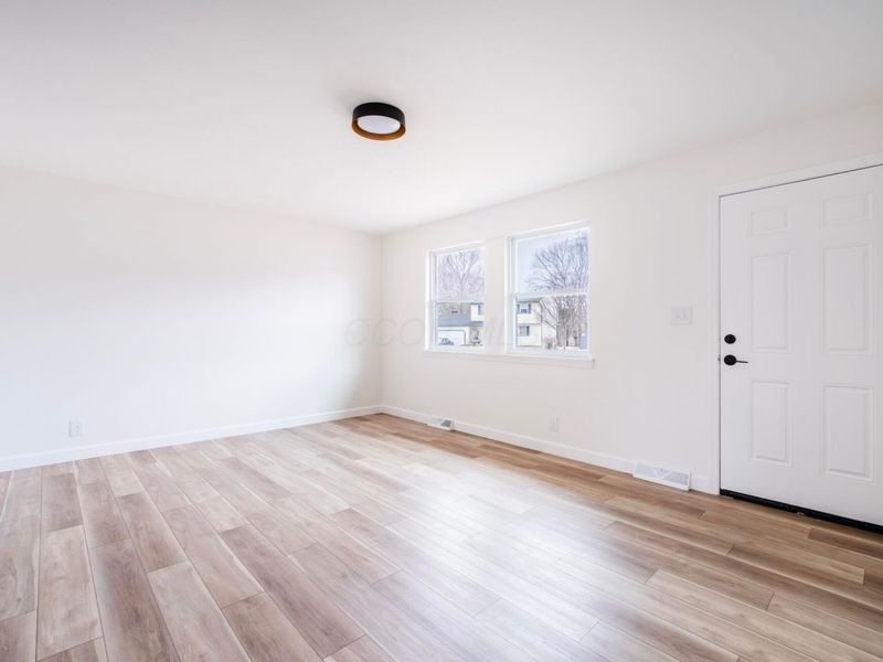 3689 Beacontree Drive, Columbus, OH 43224 Photo 3