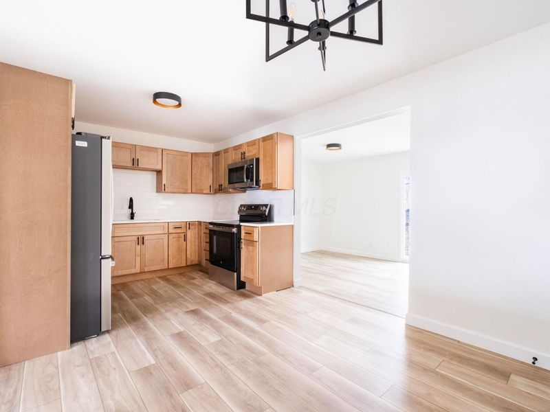 3689 Beacontree Drive, Columbus, OH 43224 Photo 4