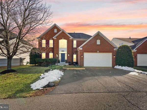 14213 SHARPSHINNED DRIVE, GAINESVILLE, VA 20155