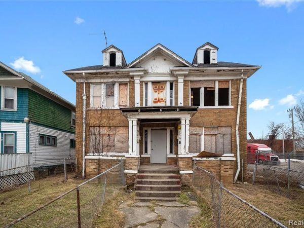 247 Midland Street , Highland Park, MI 48203