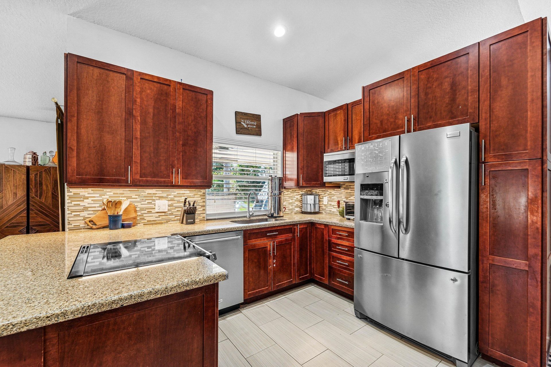 838 NW 9th Way, Boynton Beach, FL 33426 Photo