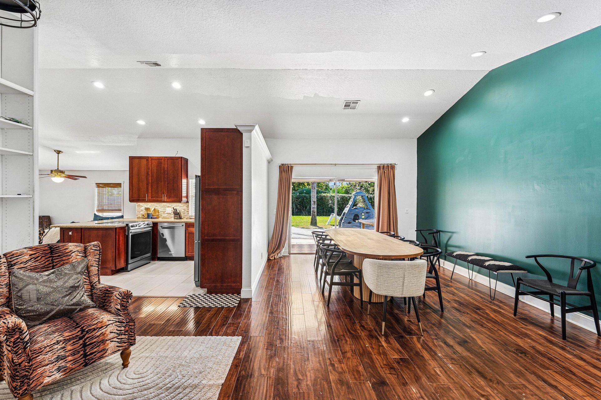 838 NW 9th Way, Boynton Beach, FL 33426 Photo