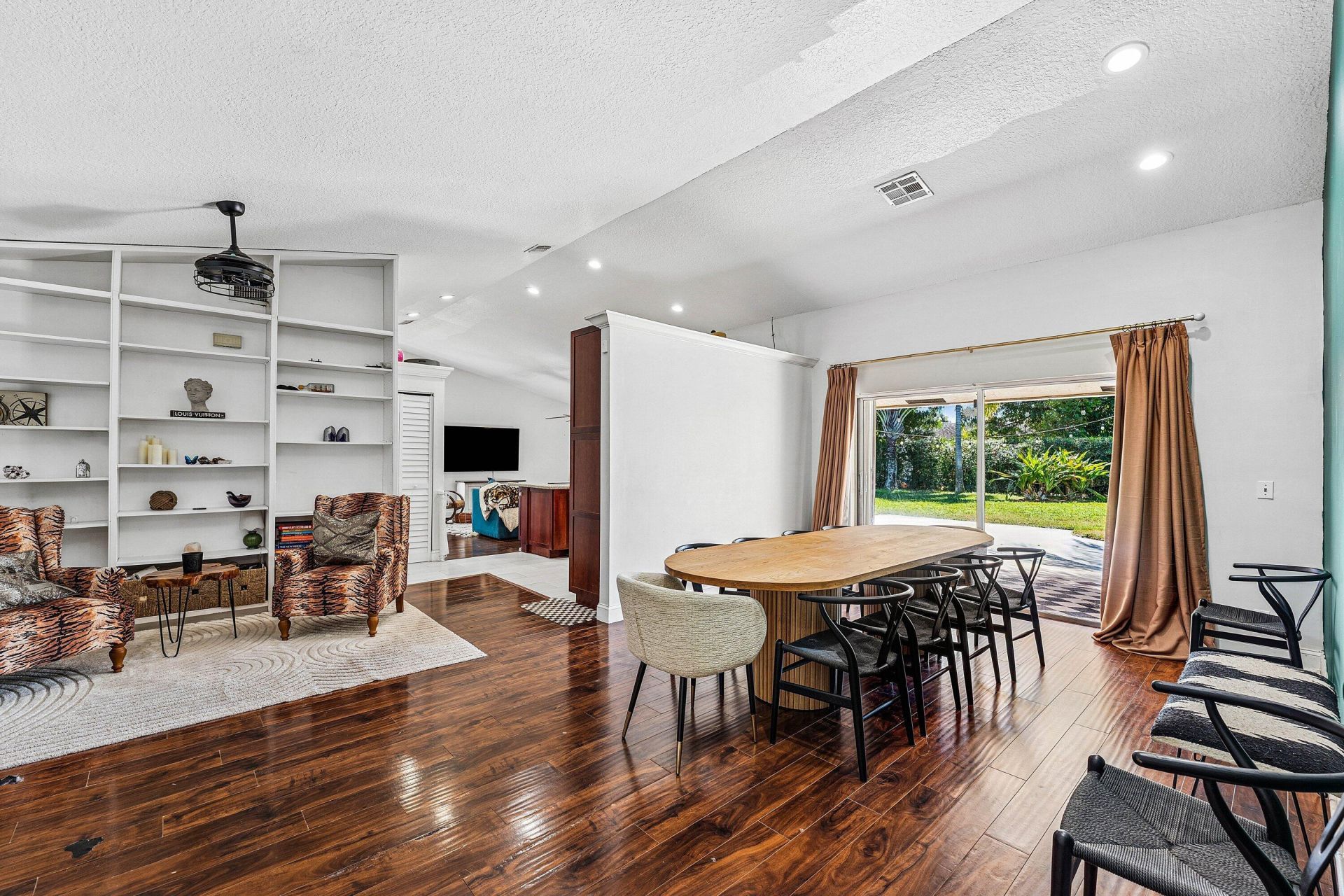 838 NW 9th Way, Boynton Beach, FL 33426 Photo