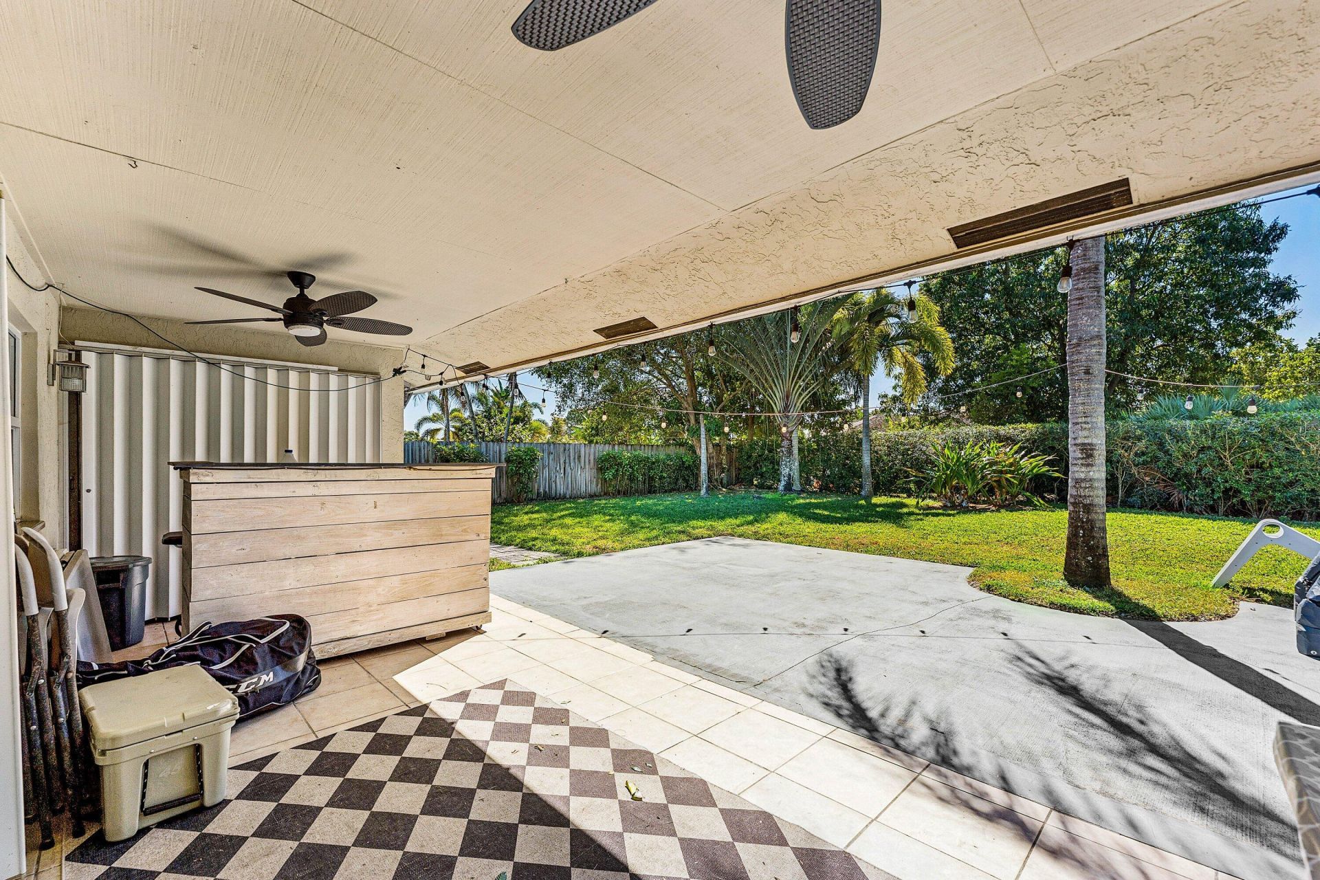 838 NW 9th Way, Boynton Beach, FL 33426 Photo