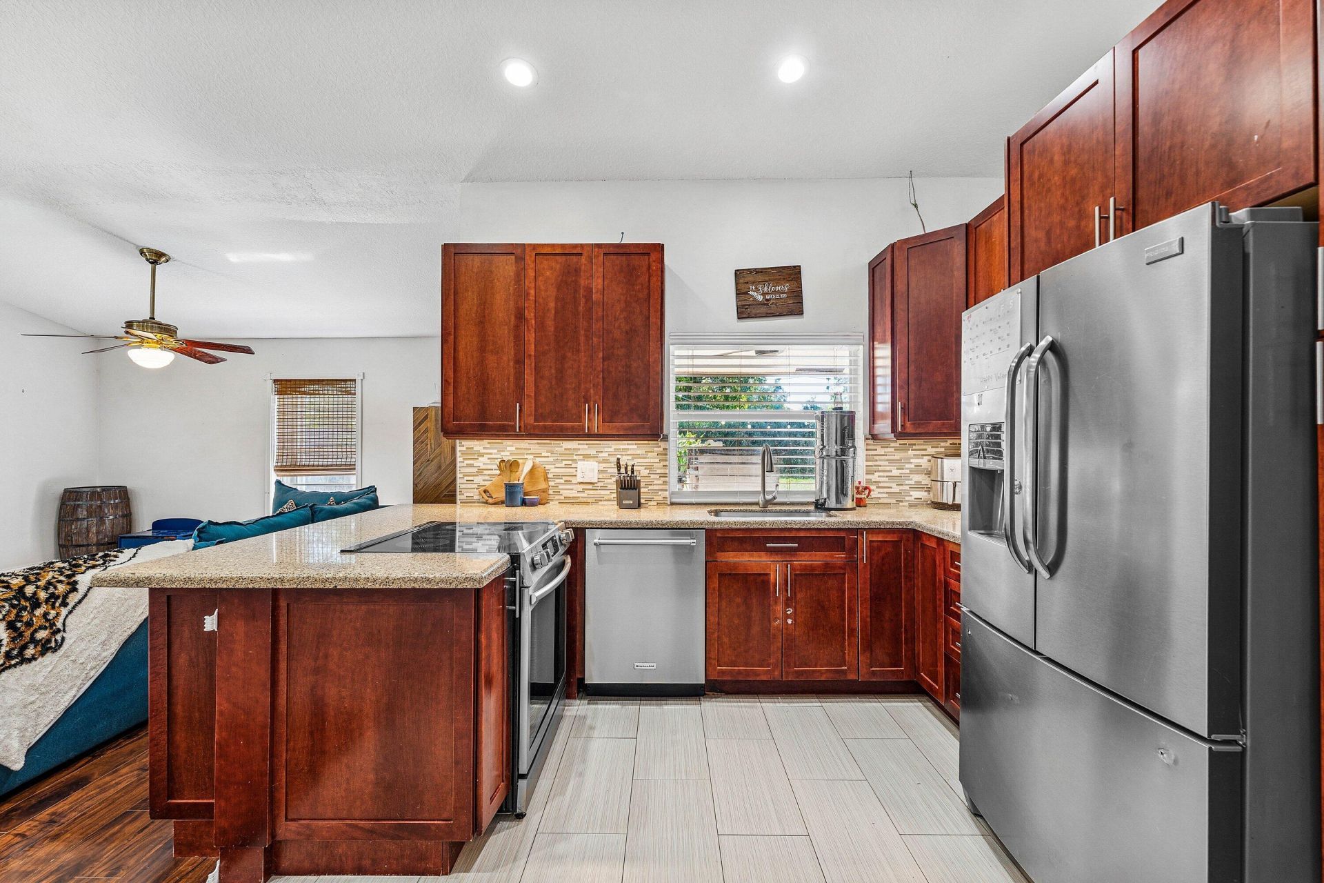 838 NW 9th Way, Boynton Beach, FL 33426 Photo