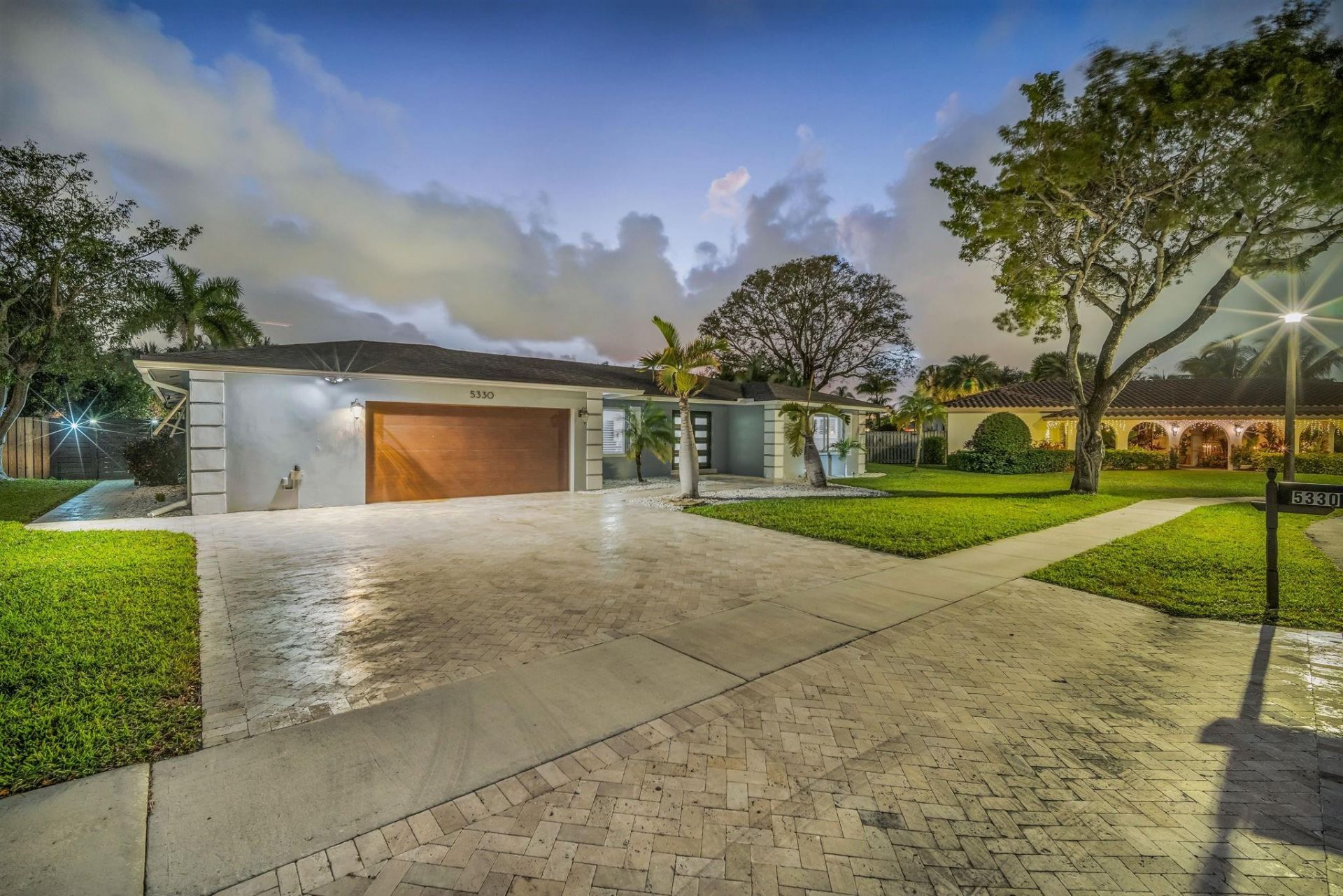 5330 SW 19th Street, Plantation, FL 33317 Photo