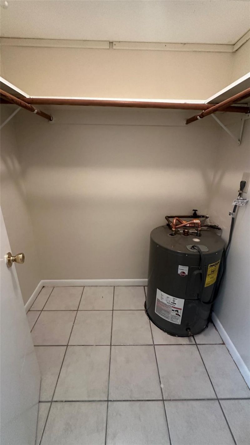 717 SE 16th Street, Unit 3, Fort Lauderdale, FL 33316 Photo