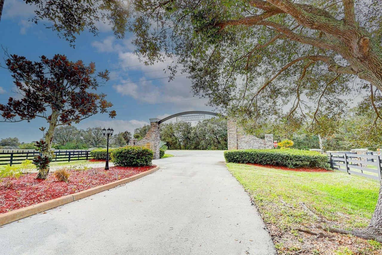 2831 SE 67th Place, Okeechobee, FL 34974 Photo