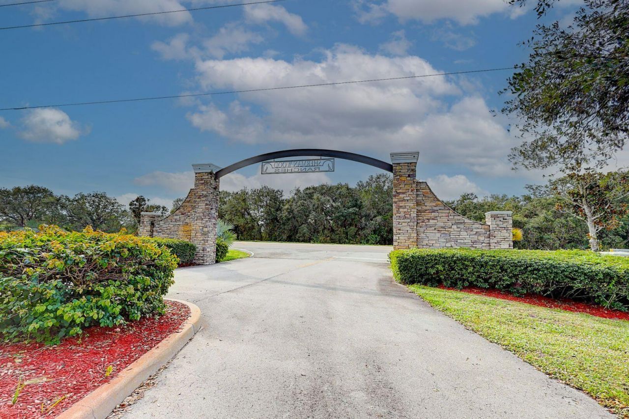 2831 SE 67th Place, Okeechobee, FL 34974 Photo