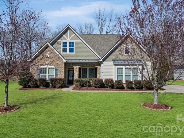 1021 Torrens Drive, Wesley Chapel, NC 28110