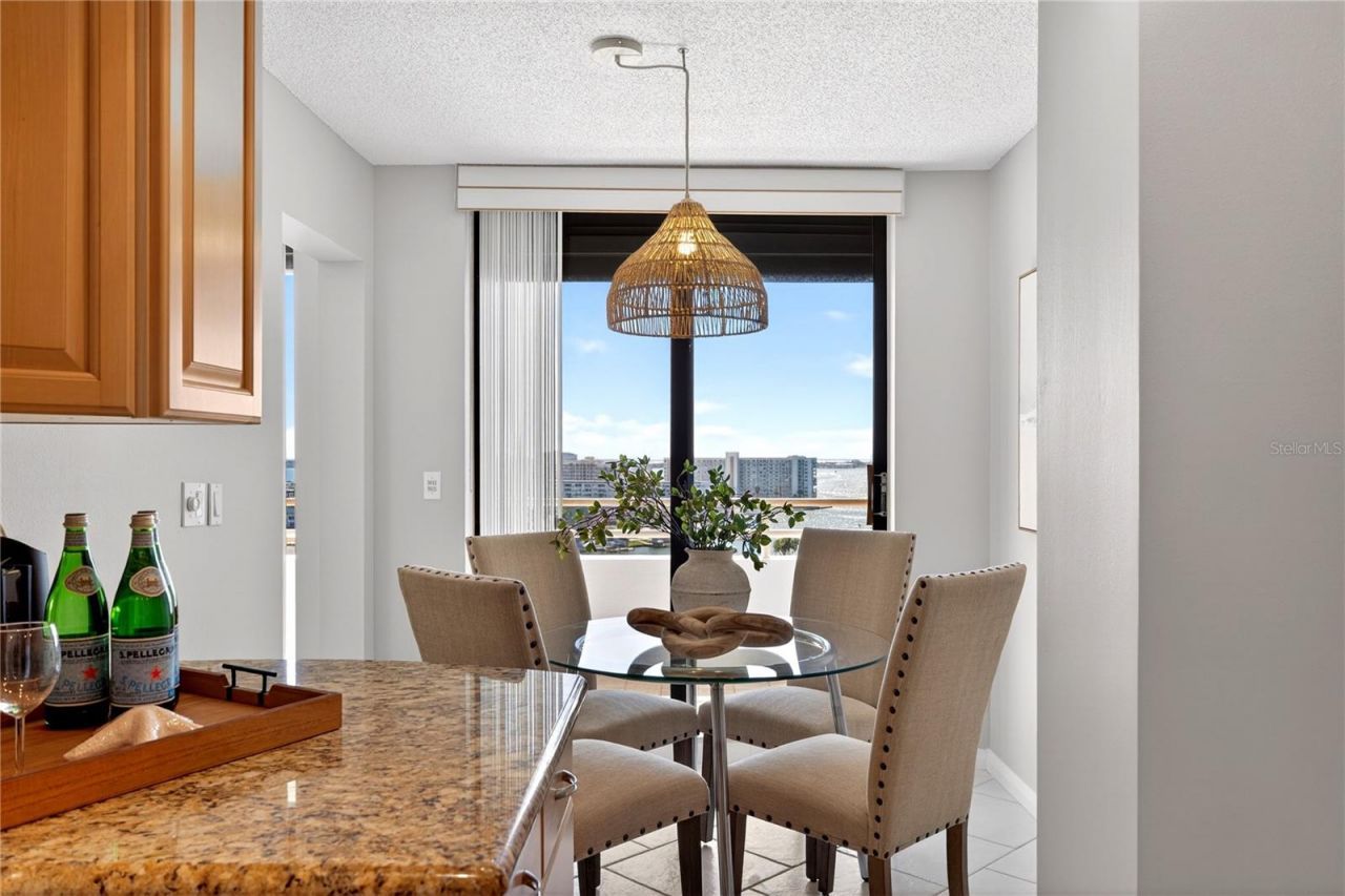 5950 Pelican Bay Plaza S, Unit 2E, Gulfport, FL 33707 Photo