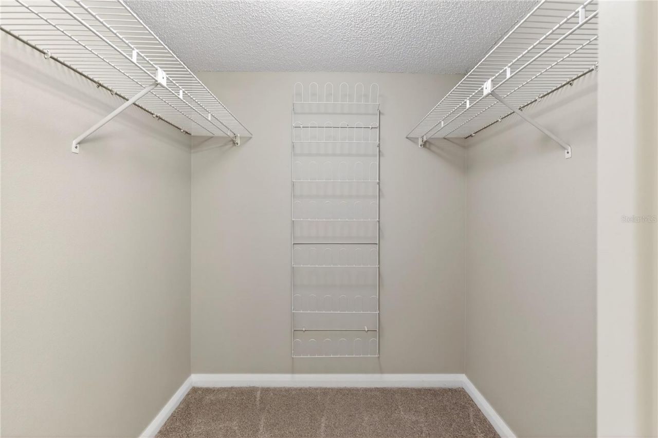 5950 Pelican Bay Plaza S, Unit 2E, Gulfport, FL 33707 Photo
