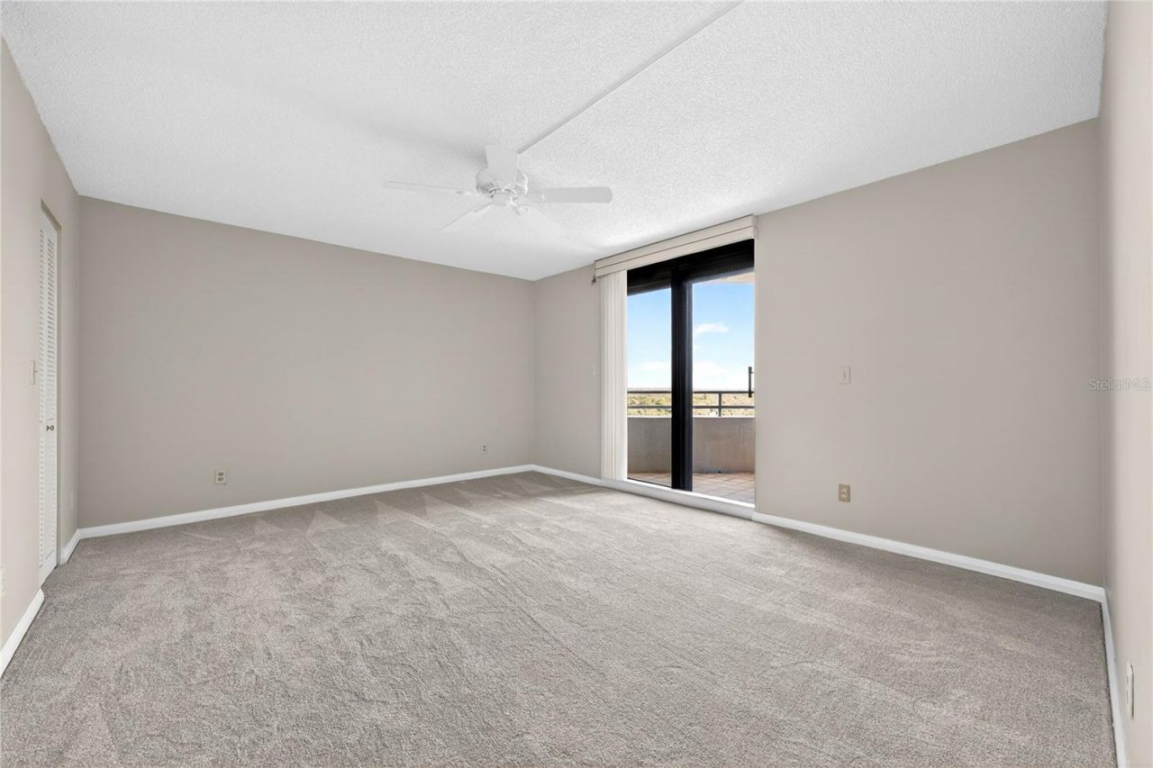 5950 Pelican Bay Plaza S, Unit 2E, Gulfport, FL 33707 Photo