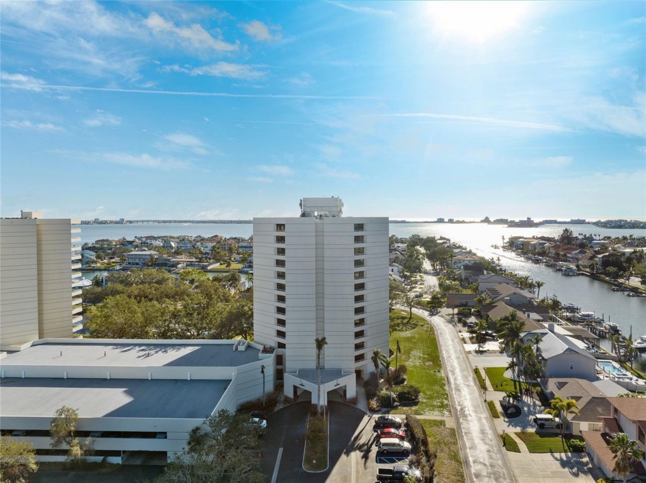 5950 Pelican Bay Plaza S, Unit 2E, Gulfport, FL 33707 Photo