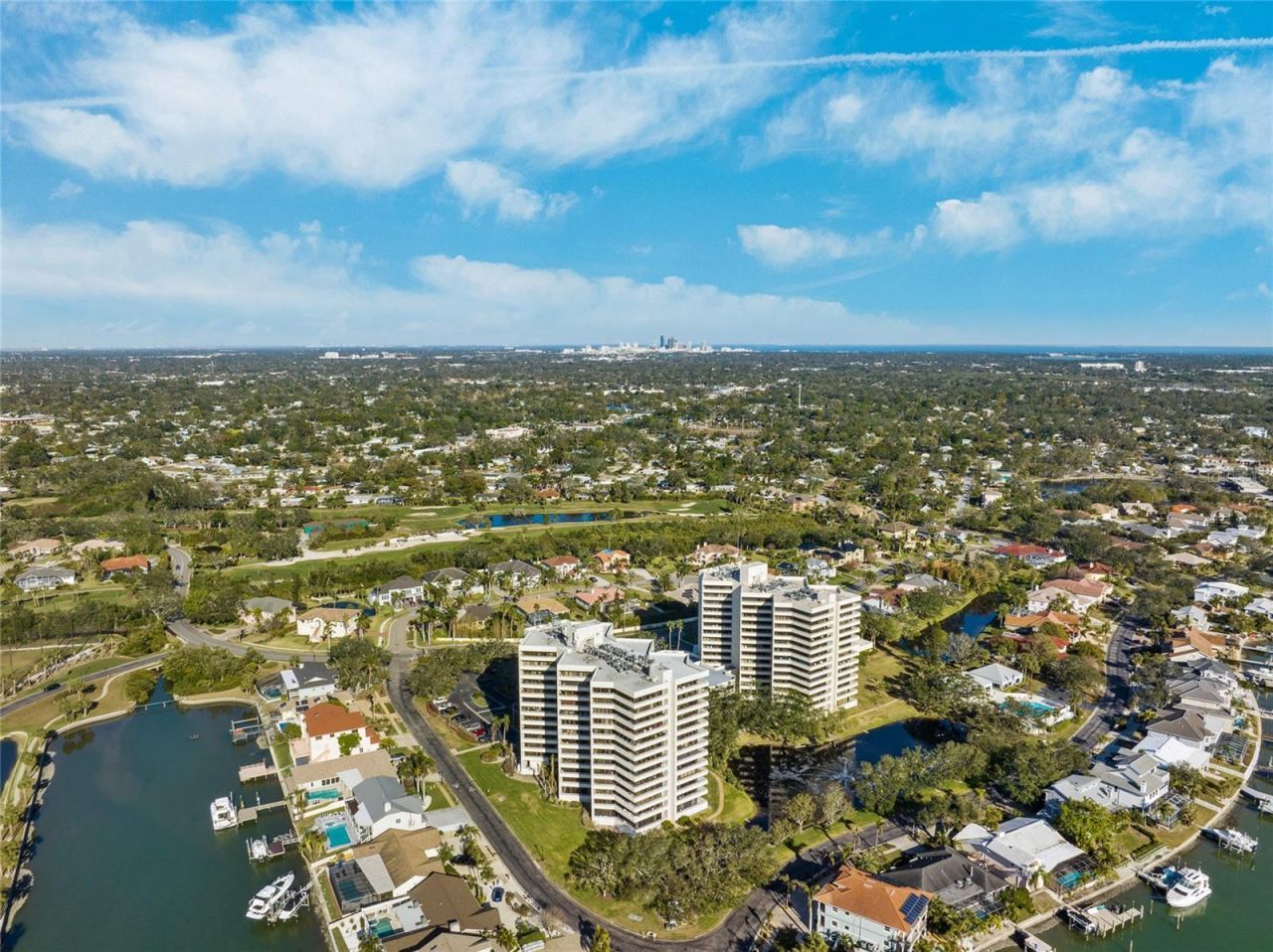 5950 Pelican Bay Plaza S, Unit 2E, Gulfport, FL 33707 Photo