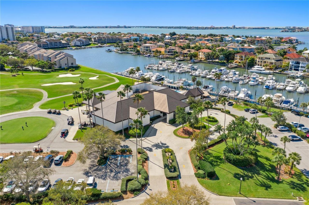 5950 Pelican Bay Plaza S, Unit 2E, Gulfport, FL 33707 Photo